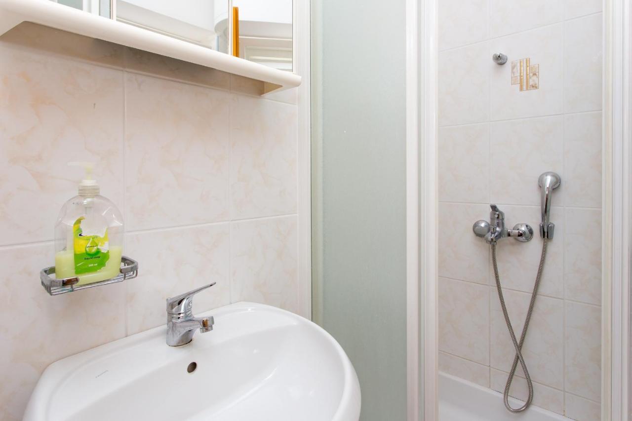 Guest House Ljubica دوبروفينك المظهر الخارجي الصورة