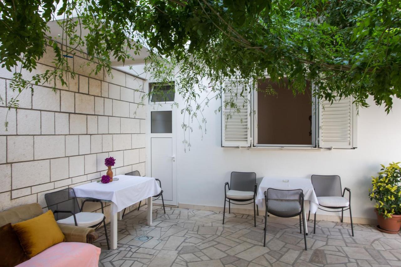 Guest House Ljubica دوبروفينك المظهر الخارجي الصورة