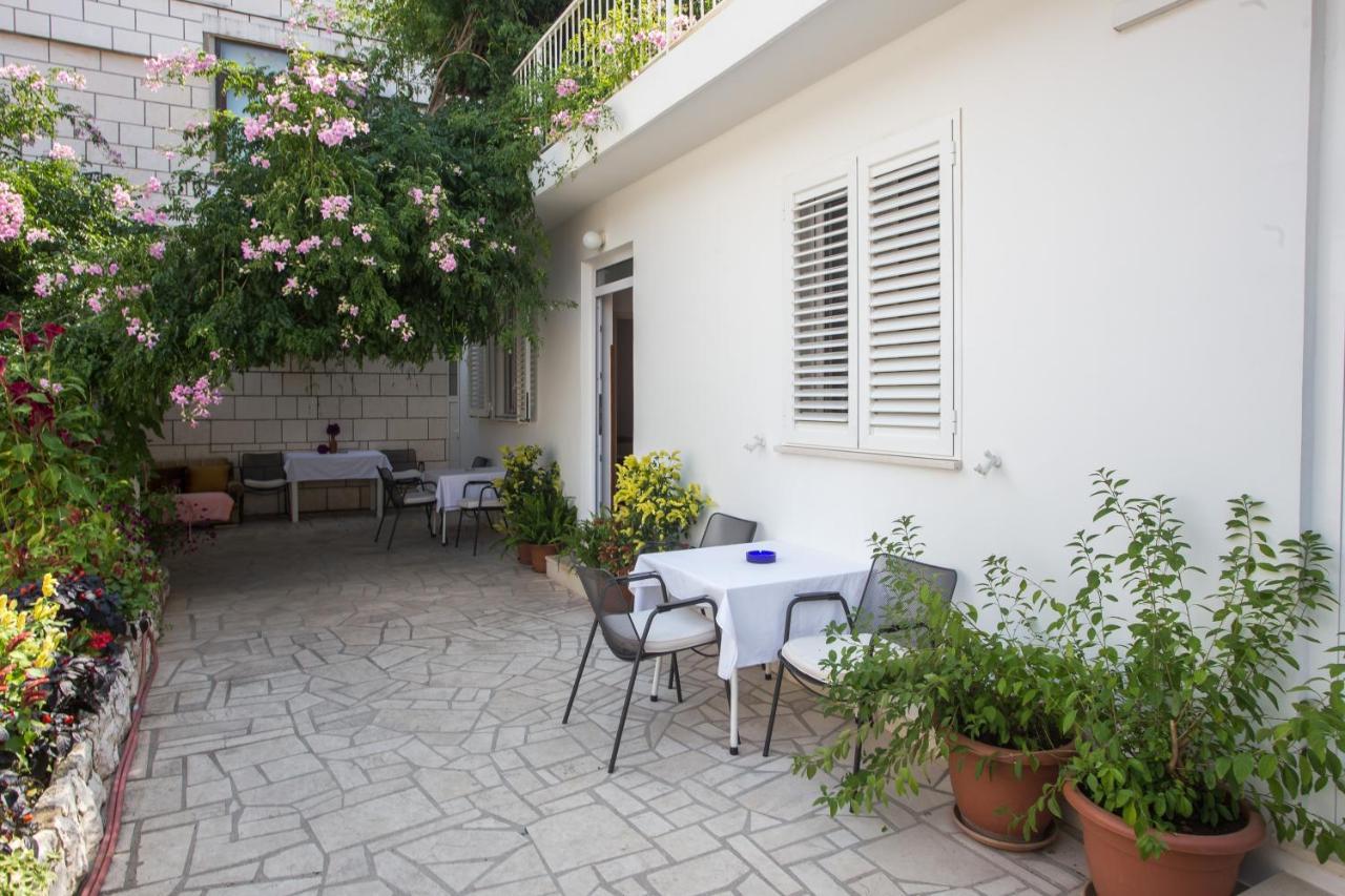 Guest House Ljubica دوبروفينك المظهر الخارجي الصورة
