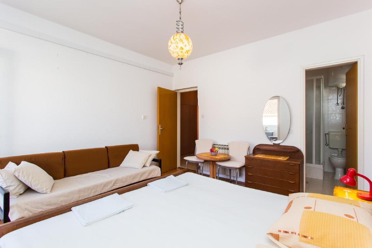 Guest House Ljubica دوبروفينك المظهر الخارجي الصورة